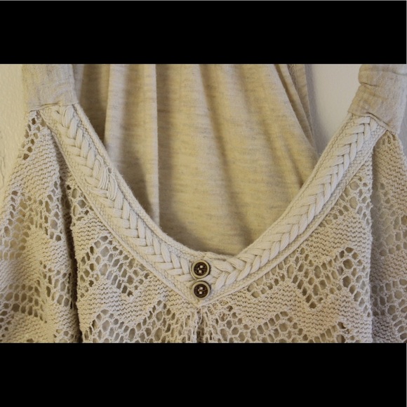 🎀 3/23 Crochet Tank Top - Picture 3 of 5